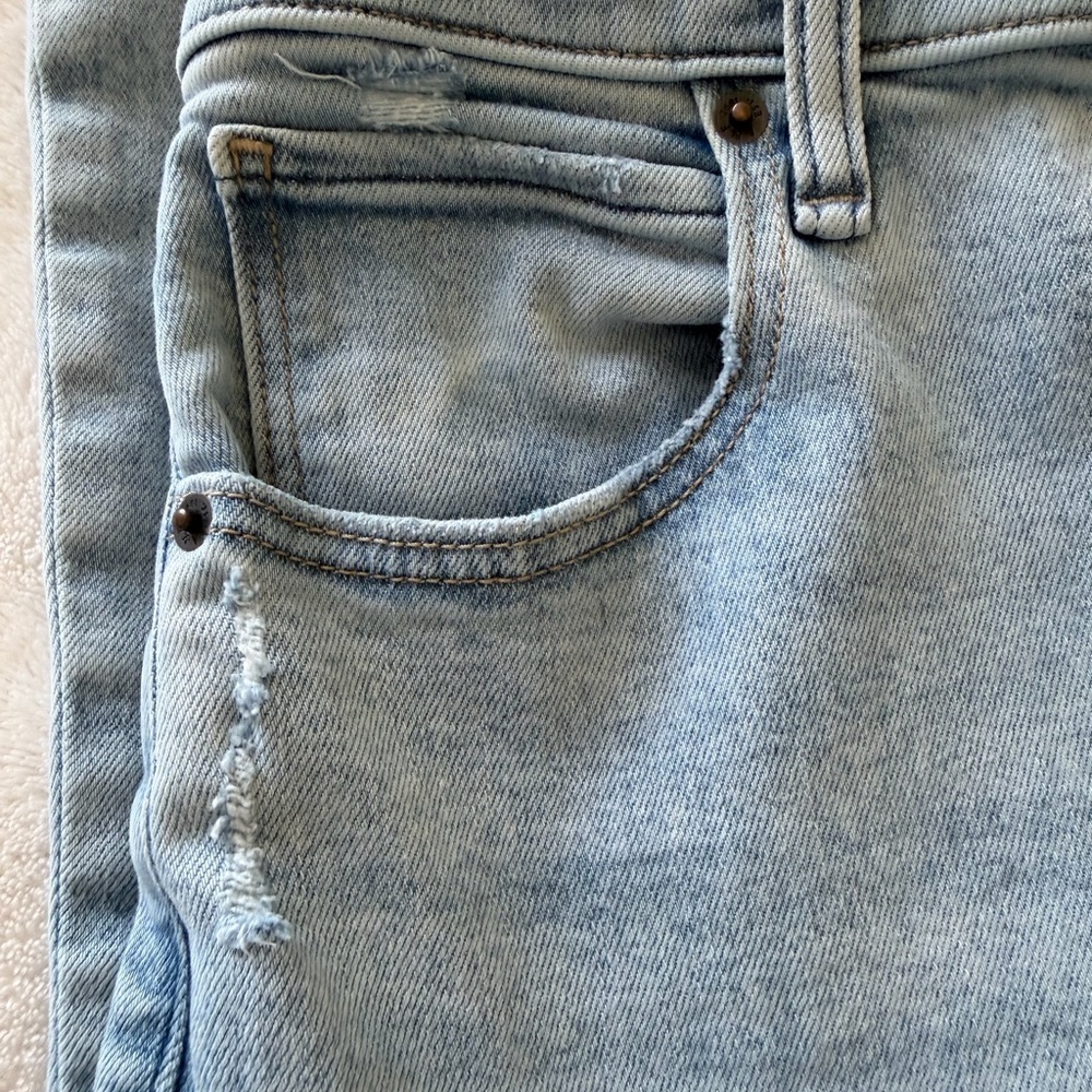 Abercrombie & Fitch Light Blue Flare Jeans- high rise, size 26. Bell bottoms - Picture 10 of 13